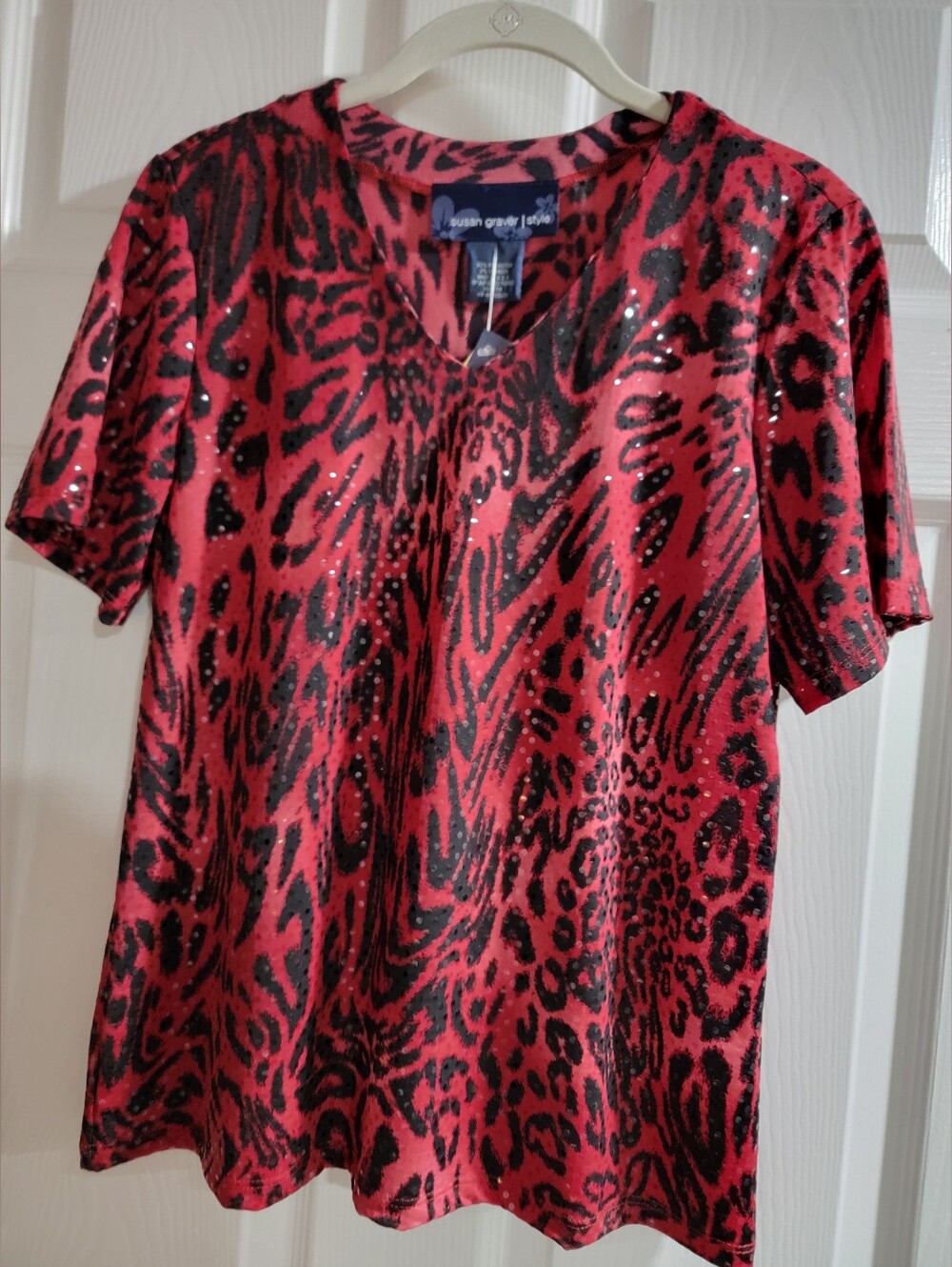 New-Susan Graver Style Red Leopard Print Sequin Short Sleeve Top-size Small